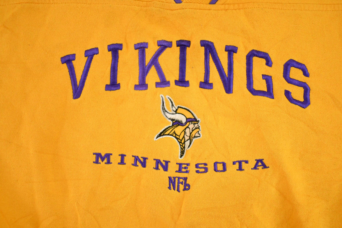 Vintage 1990s Minnesota Vikings Crewneck Sweatshirt Men's XL from propervintagecanada
