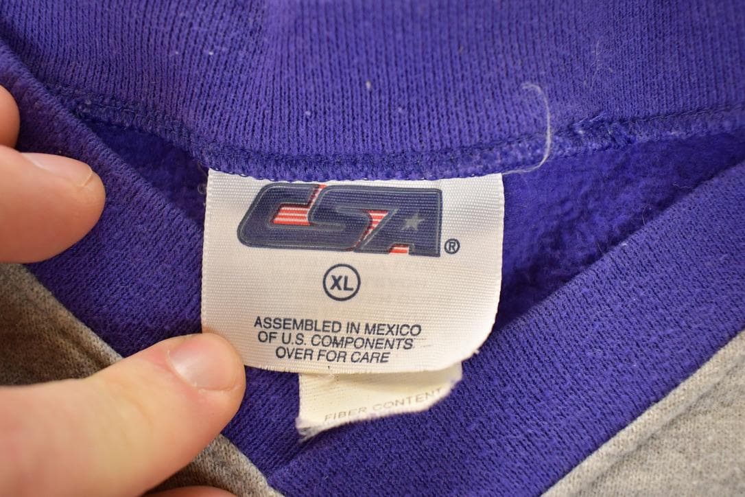 Vintage 1990s Minnesota Vikings Embroidered NFL Crewneck Sweatshirt Men's Large from propervintagecanada