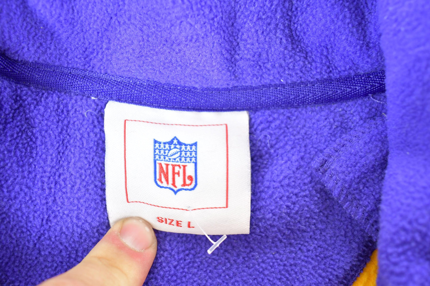 Vintage 1990s Minnesota Vikings Fleece Outdoorsman NFL Sweater Mens L from propervintagecanada