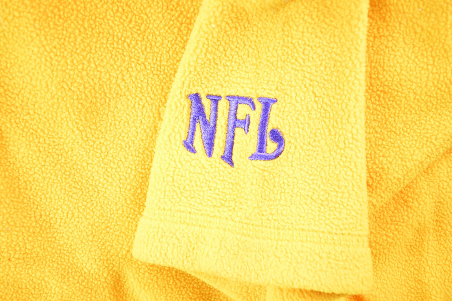 Vintage 1990s Minnesota Vikings Fleece Outdoorsman NFL Sweater Mens L from propervintagecanada