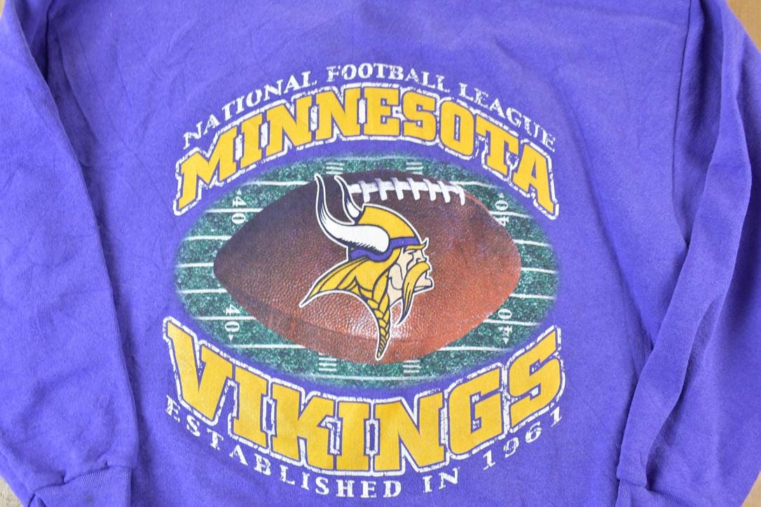 Vintage 1990s Minnesota Vikings NFL Crewneck Sweatshirt Men's Large from propervintagecanada