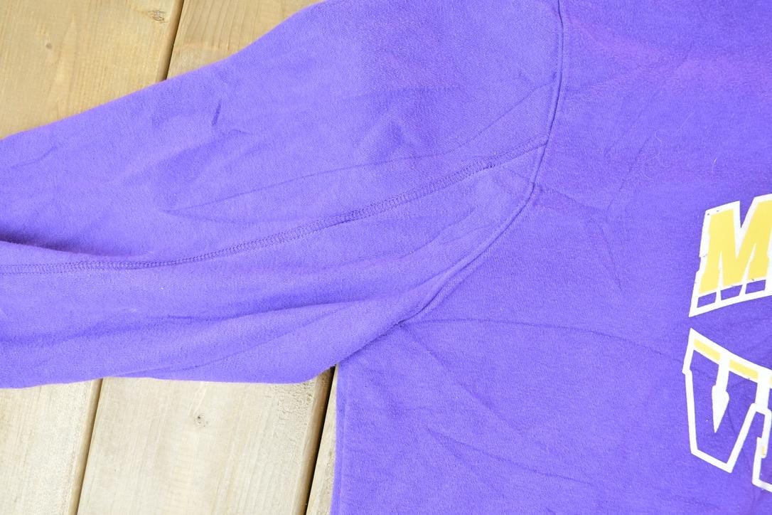 Vintage 1990s Minnesota Vikings NFL Crewneck Sweatshirt Men's XL from propervintagecanada