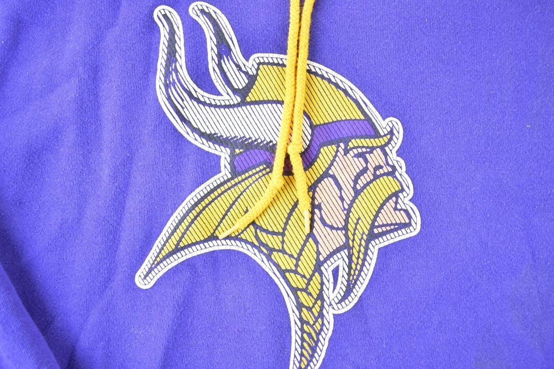Vintage 1990s Minnesota Vikings NFL Hoodie Sweatshirt Men's XL from propervintagecanada