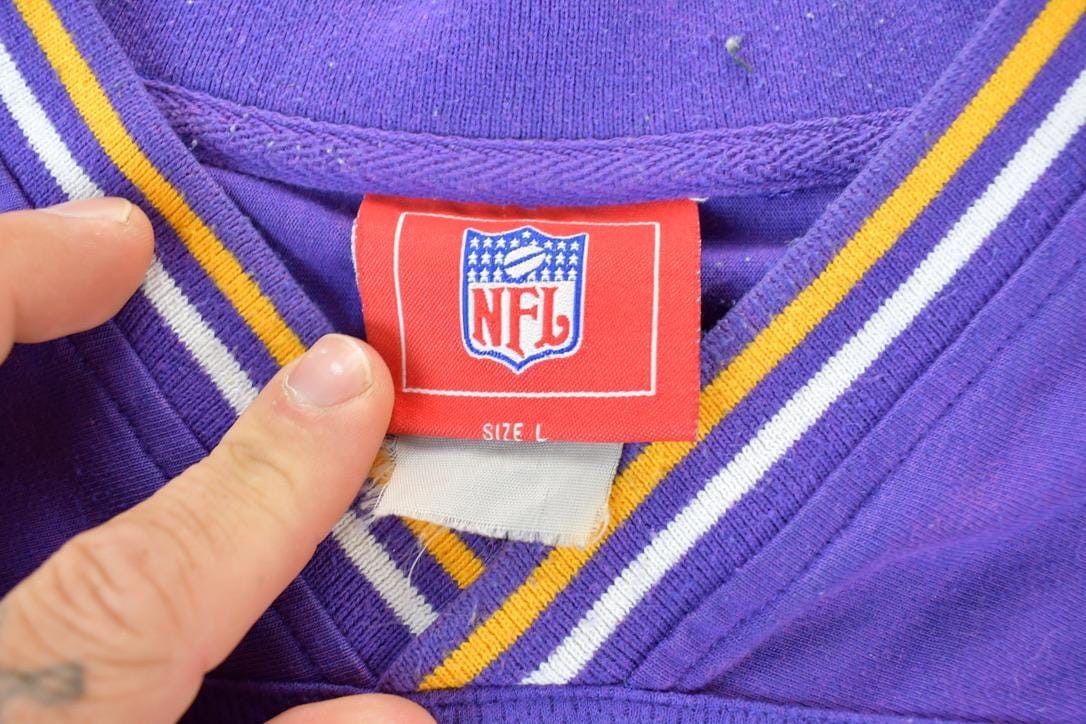 Vintage 1990s Minnesota Vikings NFL V Neck Sweatshirt Men's Large from propervintagecanada