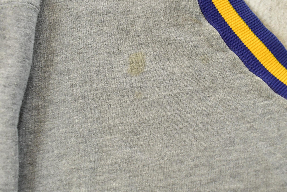 Vintage 1990s Minnesota Vikings NFL V Neck Sweatshirt Men's XL from propervintagecanada