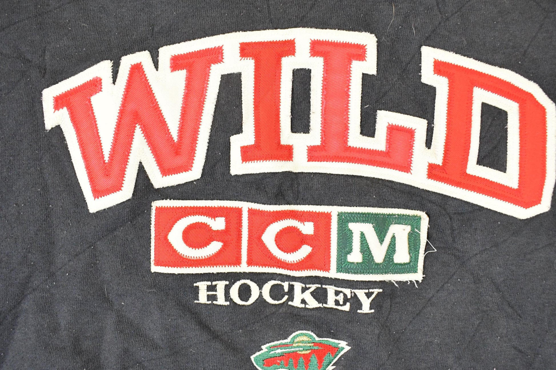 Vintage 1990s Minnesota Wild NHL Hockey Crewneck Sweatshirt Mens XL from propervintagecanada