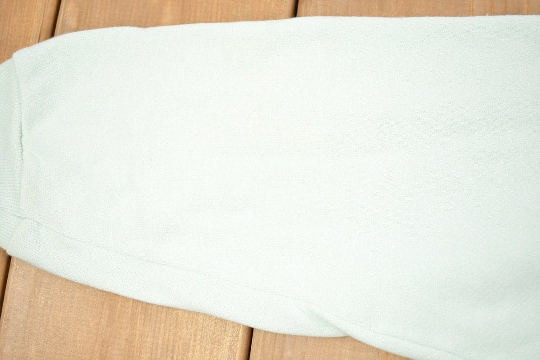 Vintage 1990s Mint Blank Crewneck Sweatshirt Women's S from propervintagecanada