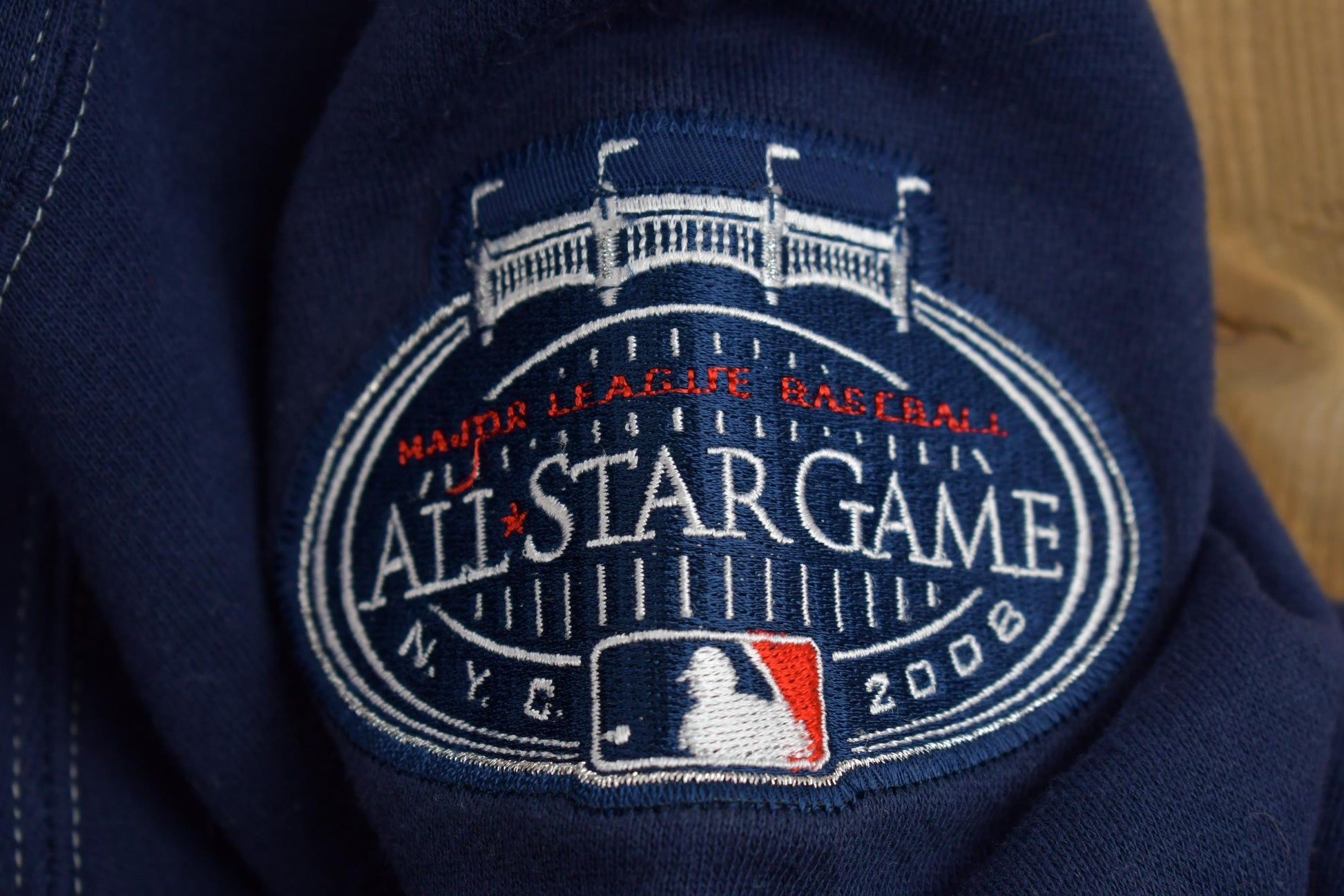 Vintage 1990s MLB Yankee's Baseball Hoodie Men's 2XL from propervintagecanada