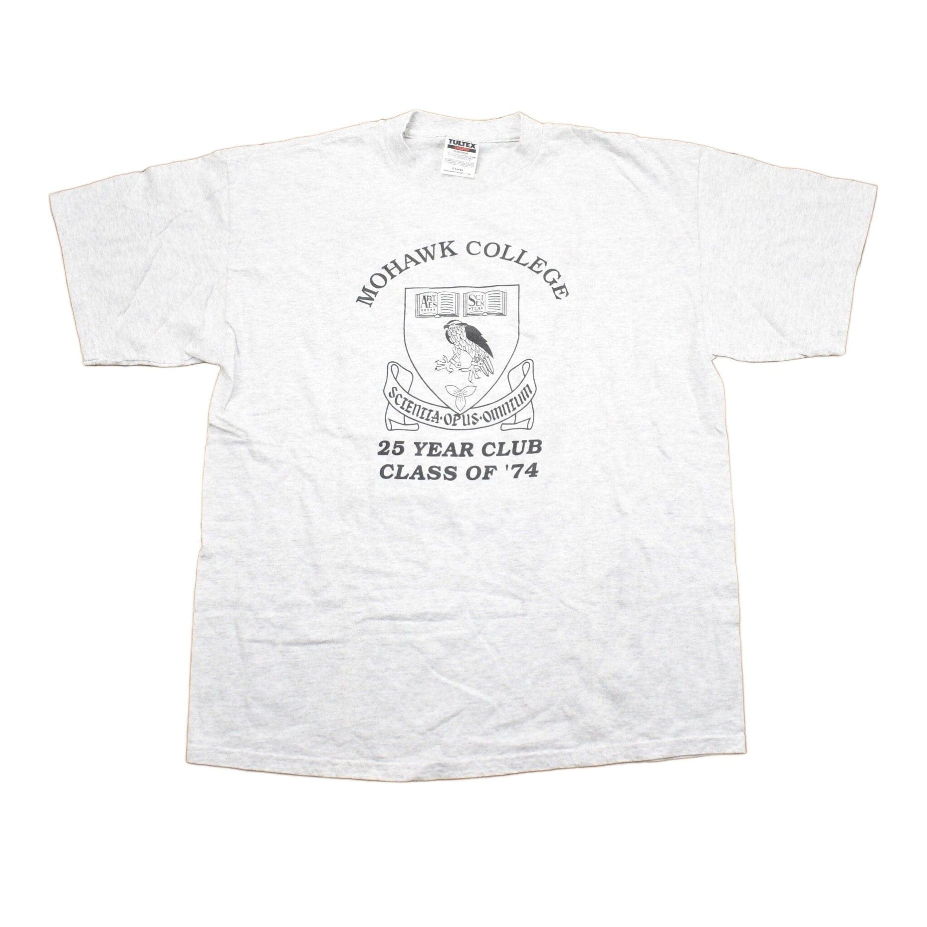 Vintage 1990s Mohawk College Collegiate T-Shirt Men's XL from propervintagecanada