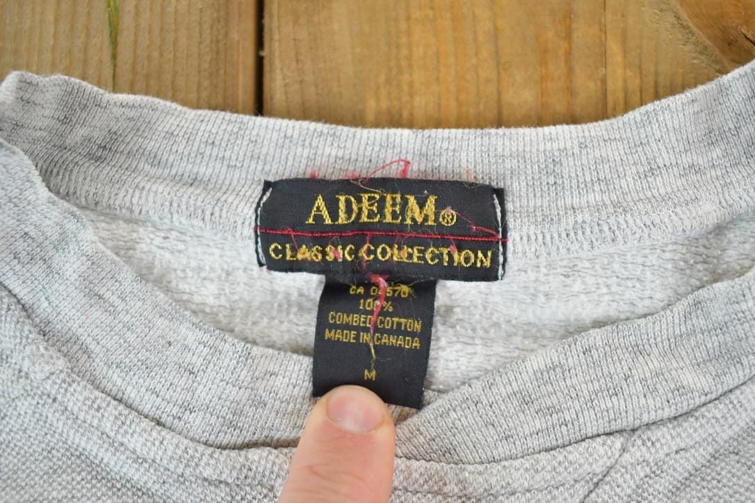 Vintage 1990s Molson Indy Vancouver Souvenir Crewneck Sweatshirt Men's Large from propervintagecanada