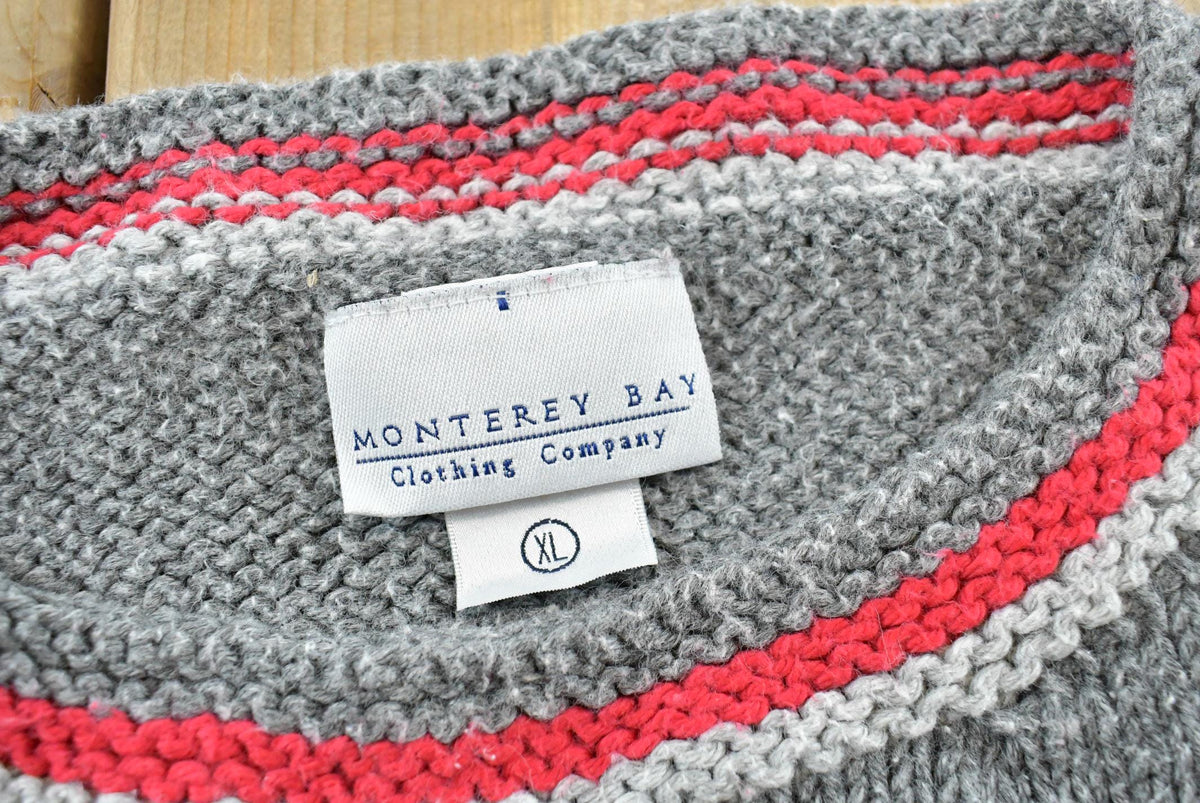 Vintage 1990s Monterey Bay Heart Star Cotton Knit Pullover Sweater Women's XL Boxy / 90s Streetwear / Basic Layering Essentials Cozy from propervintagecanada