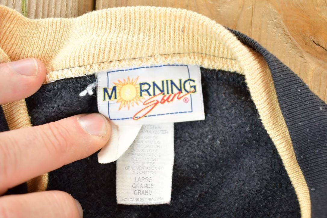 Vintage 1990s Morning Sun Double Collar Full Button Sunflowers Souvenir Crewneck Sweatshirt Women's L from propervintagecanada