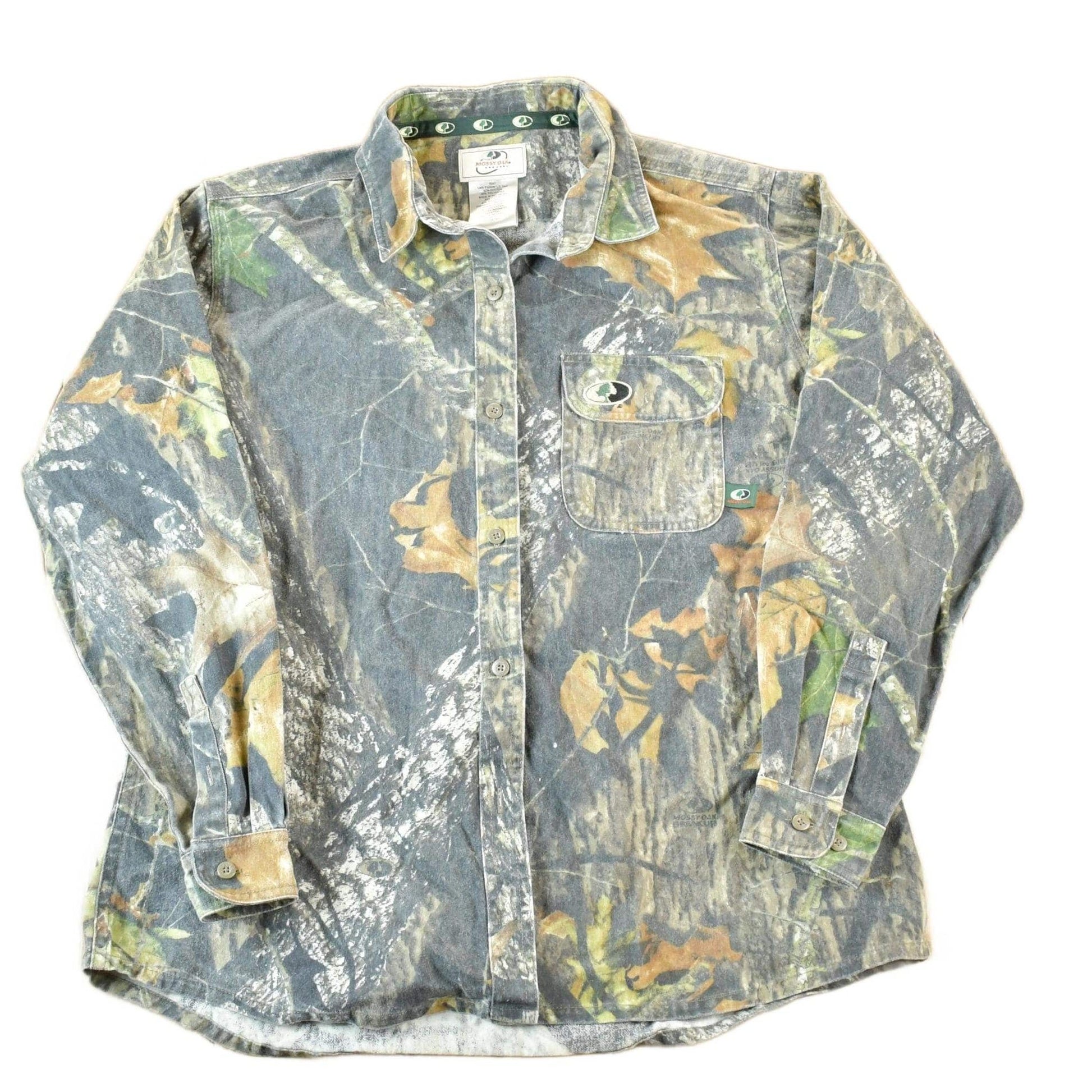 Vintage 1990s Mossy Oak Apparel Realtree Camo Button Up Shirt Women's XL from propervintagecanada