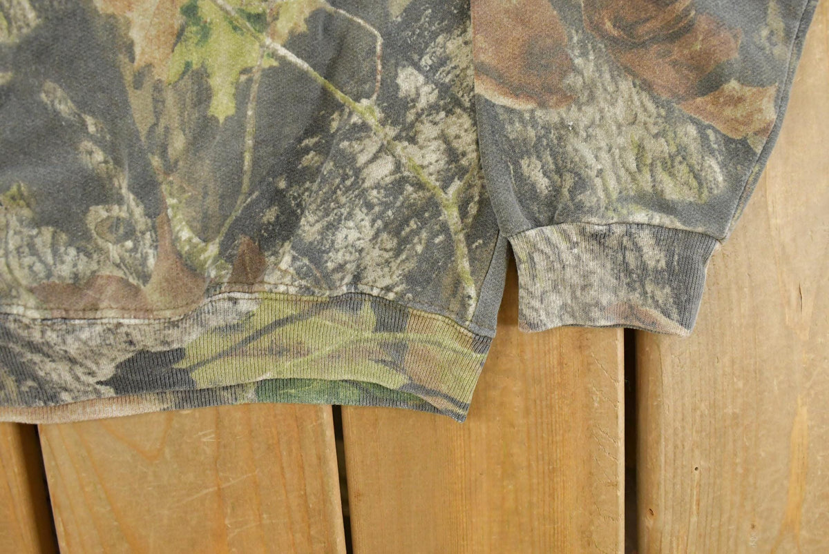 Vintage 1990s Mossy Oak Break Up Tree Camo Crewneck Sweatshirt Men's M from propervintagecanada
