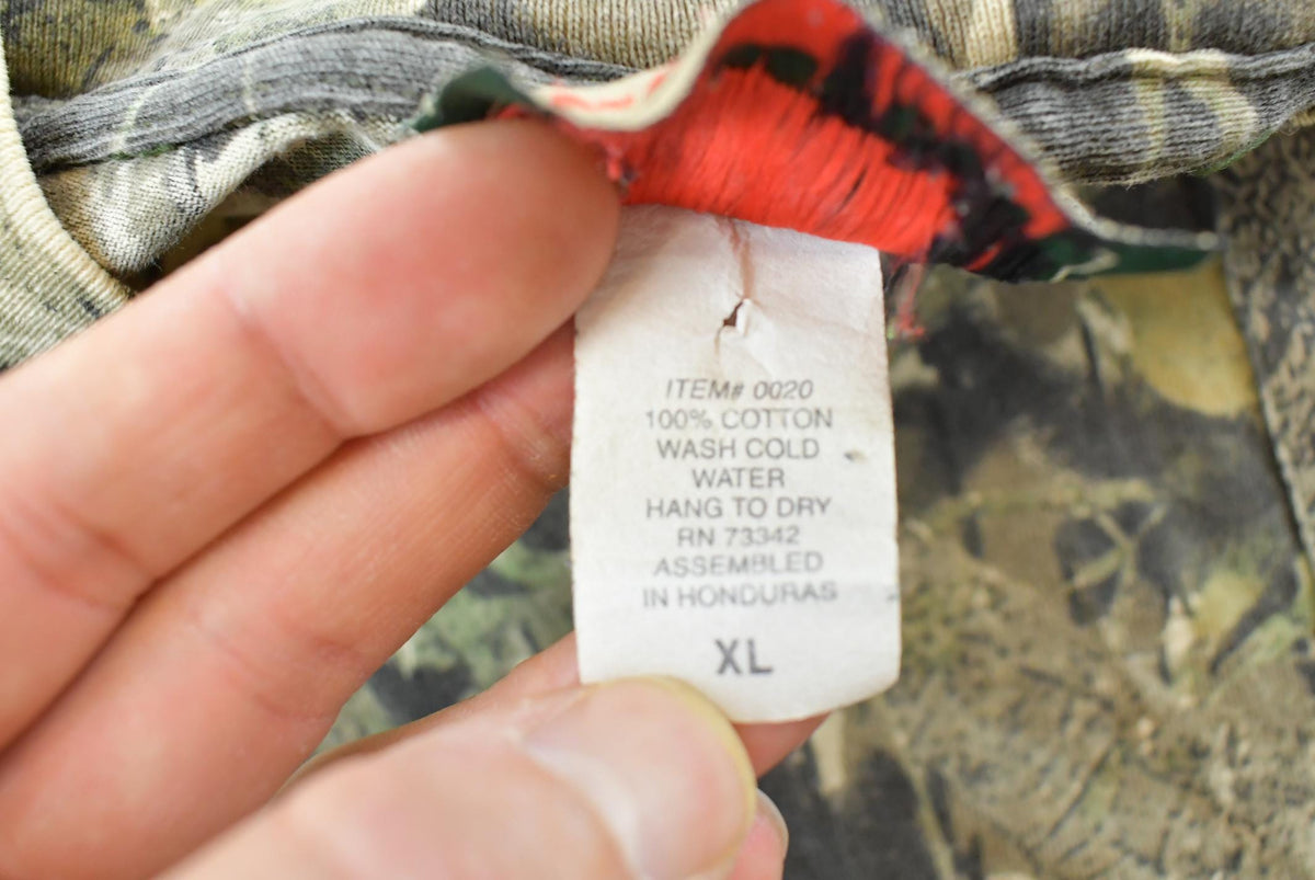 Vintage 1990s Mossy Oak Breakup Camo Long Sleeve T-Shirt Men's L from propervintagecanada