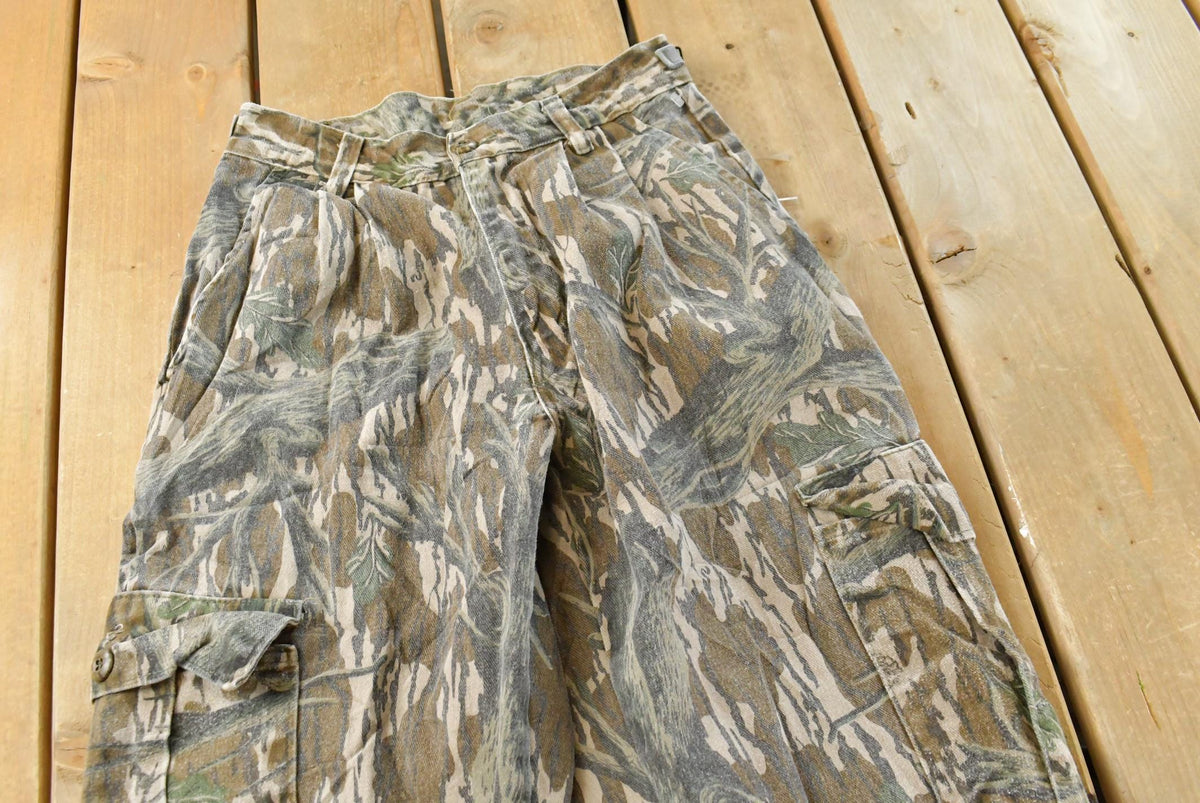Vintage 1990s Mossy Oak Camo Cargo Pants Women's M from propervintagecanada