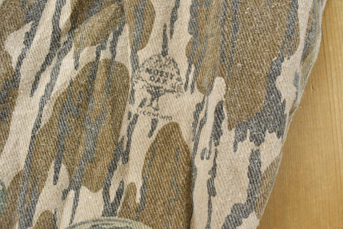 Vintage 1990s Mossy Oak Camo Cargo Pants Women's M from propervintagecanada