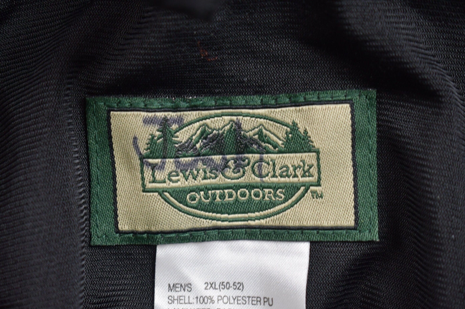 Vintage 1990s Mossy Oak Camo Jacket Men's 2XL from propervintagecanada