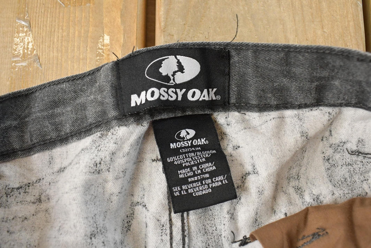 Vintage 1990s Mossy Oak Tree Camo Cargo Pants Men's 34 x 31 from propervintagecanada