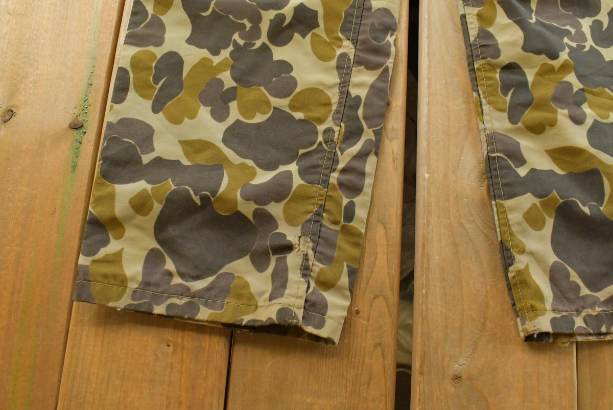 Vintage 1990s Mount'n Prairie Duck Camo Hunting Pants Men's 34 x 32 from propervintagecanada