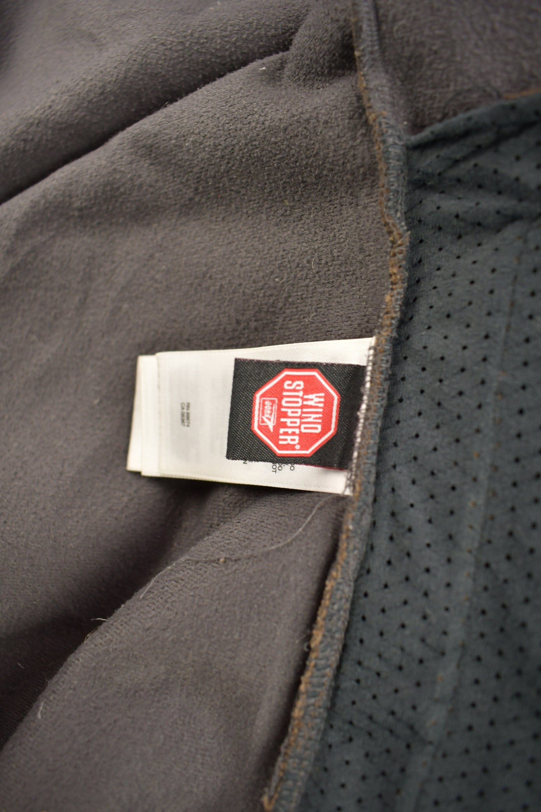 Vintage 1990s Mountain Hard Wear GORE Wind Stopper Fleece Sweater Women's S from propervintagecanada