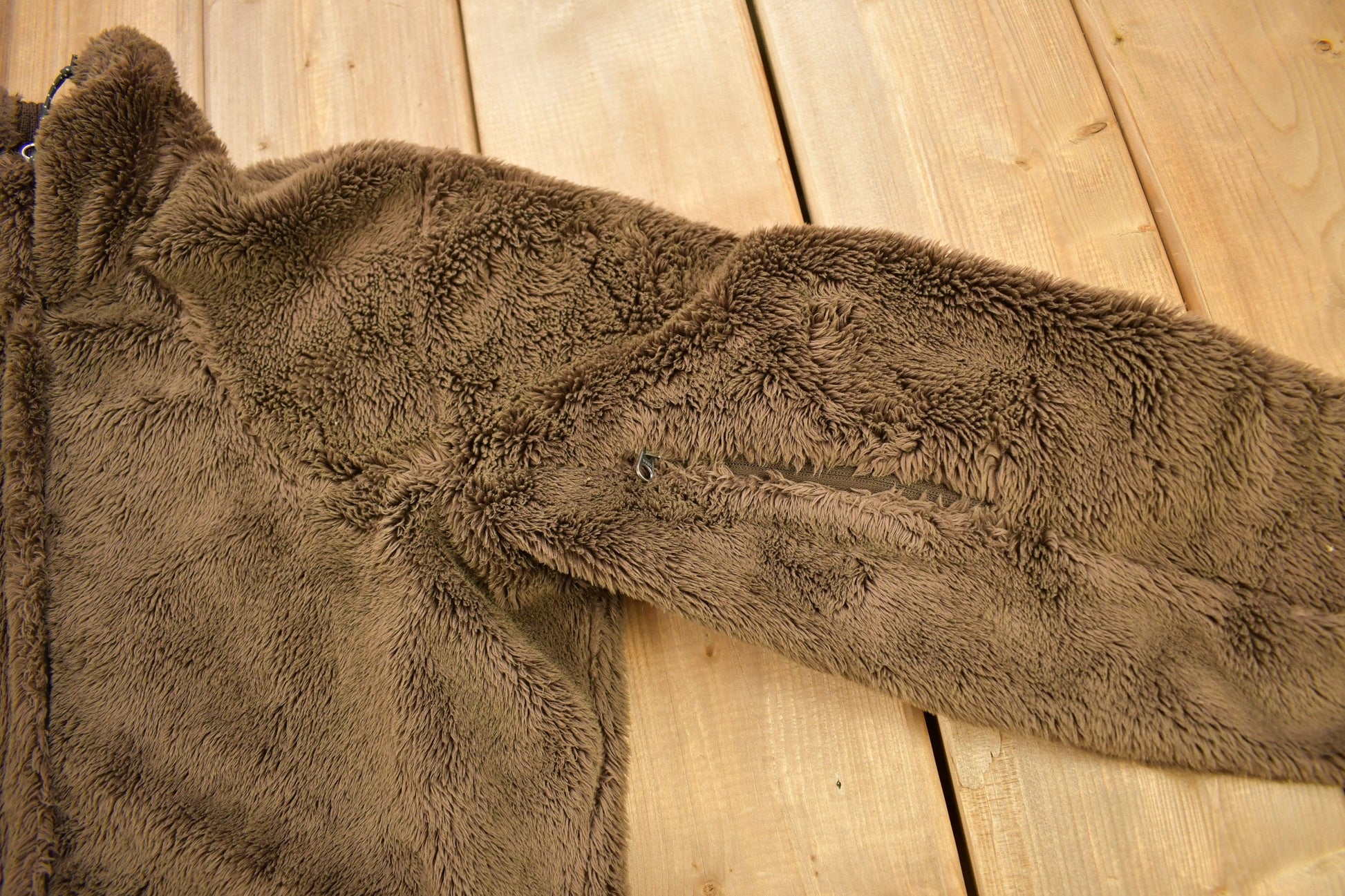 Vintage 1990s Mountain Hard Wear GORE Wind Stopper Fleece Sweater Women's S from propervintagecanada