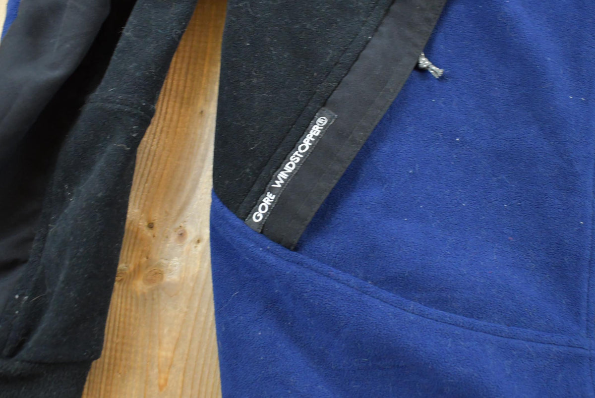 Vintage 1990s Mountain Hardware Full Zip Fleece Sweatshirt Men's S from propervintagecanada