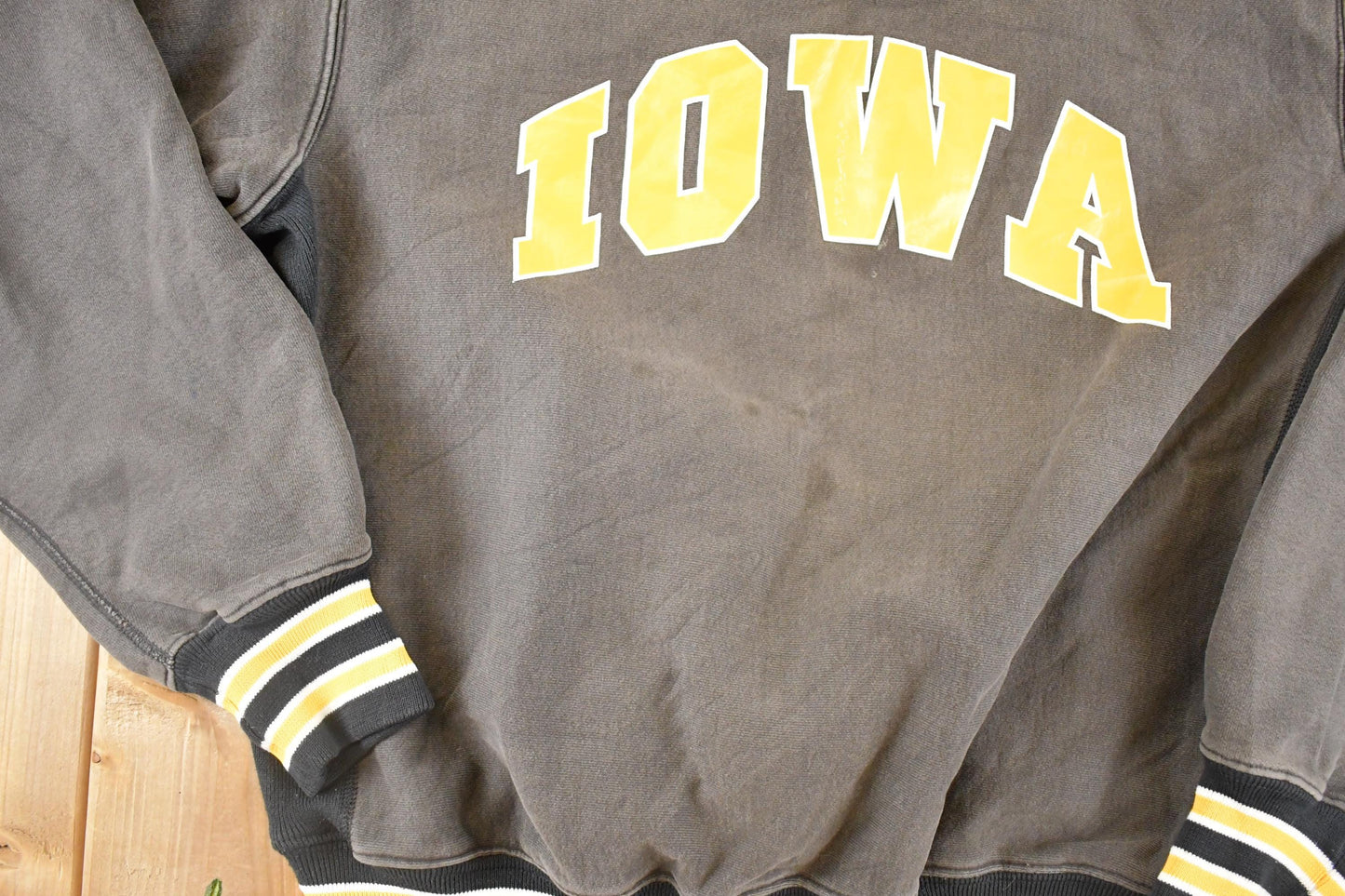 Vintage 1990s Mt Spokane Knitting Mills Iowa Crewneck Sweatshirt Men's XL from propervintagecanada