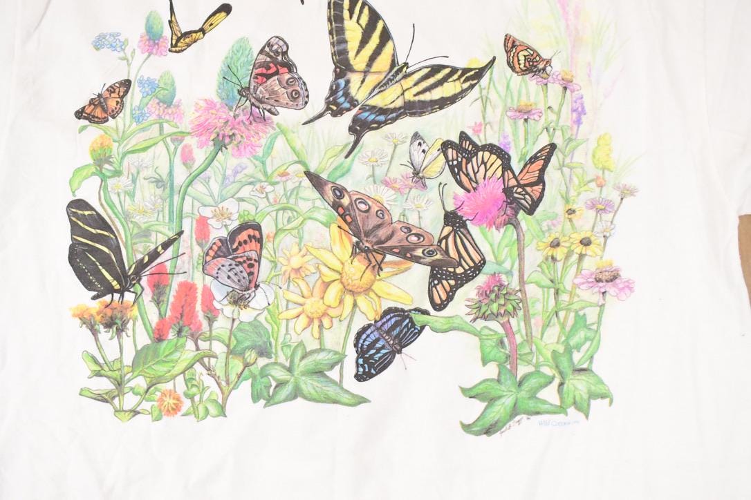 Vintage 1990s Multi Butterfly FAB Souvenir Outdoorsman T-Shirt Women's XL from propervintagecanada
