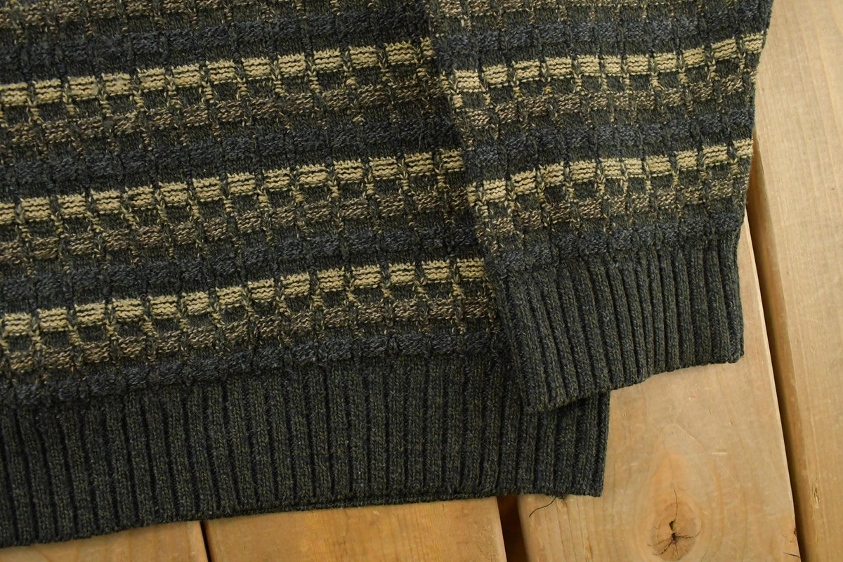 Vintage 1990s Munsingwear Knit Henley Crewneck Sweater Mens XL from propervintagecanada