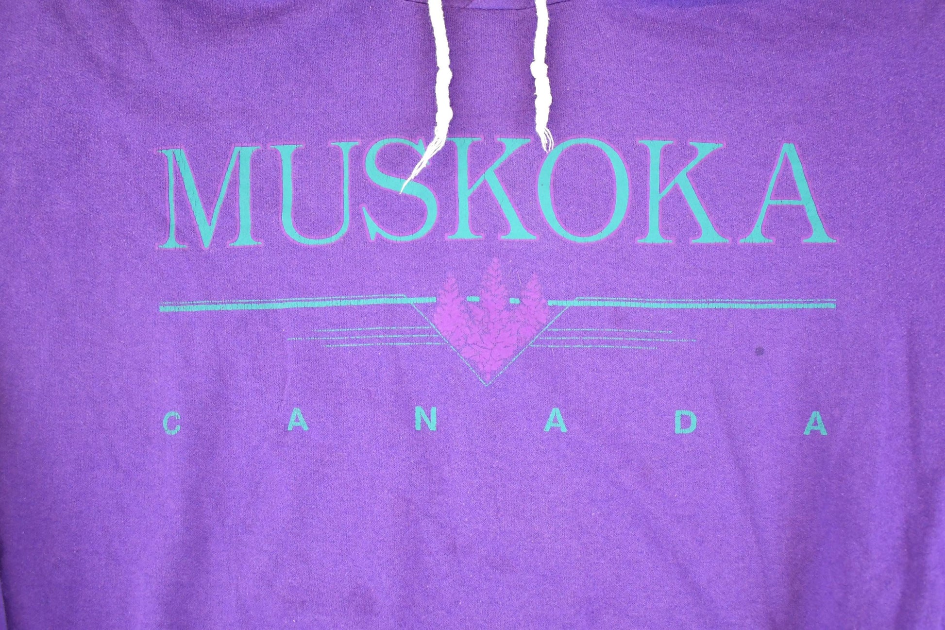 Vintage 1990s Muskoka Canada Souvenir Hoodie Sweatshirt Men's XL from propervintagecanada