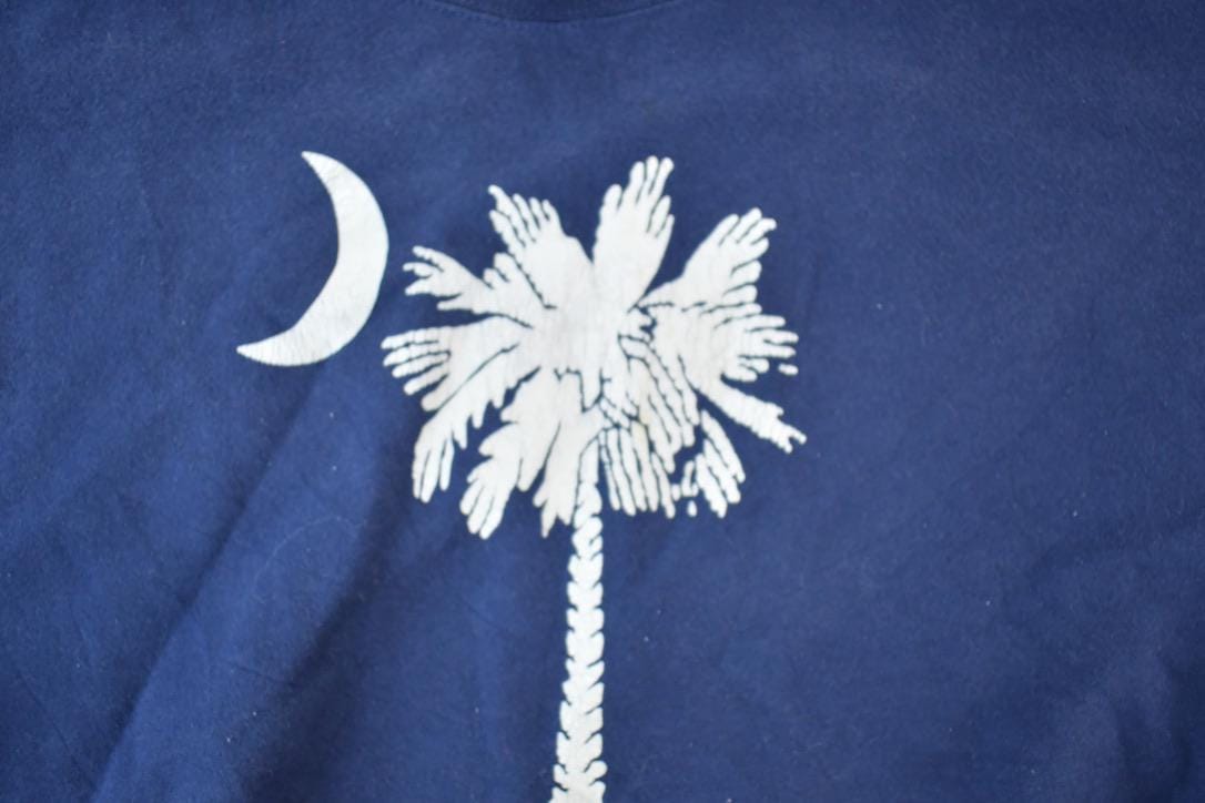 Vintage 1990s Myrtle Beach Souvenir Crewneck Sweatshirt Made In USA Men's XL from propervintagecanada