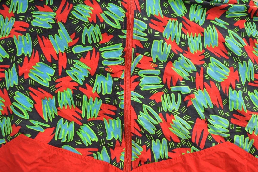 Vintage 1990s Nashbar Cycling Abstract Pattern Windbreaker Jacket Men's 2XL from propervintagecanada