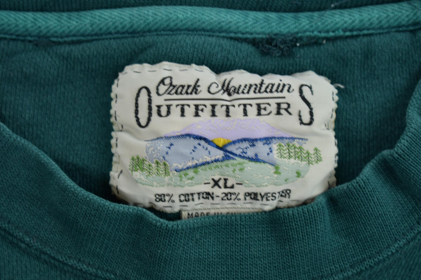 Vintage 1990s National Sportsmen Crewneck Sweatshirt Men's XL from propervintagecanada