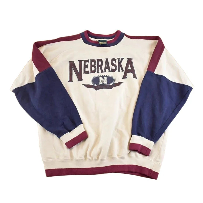 Vintage 1990s Nebraska Souvenir Crewneck Sweatshirt Men's L from propervintagecanada
