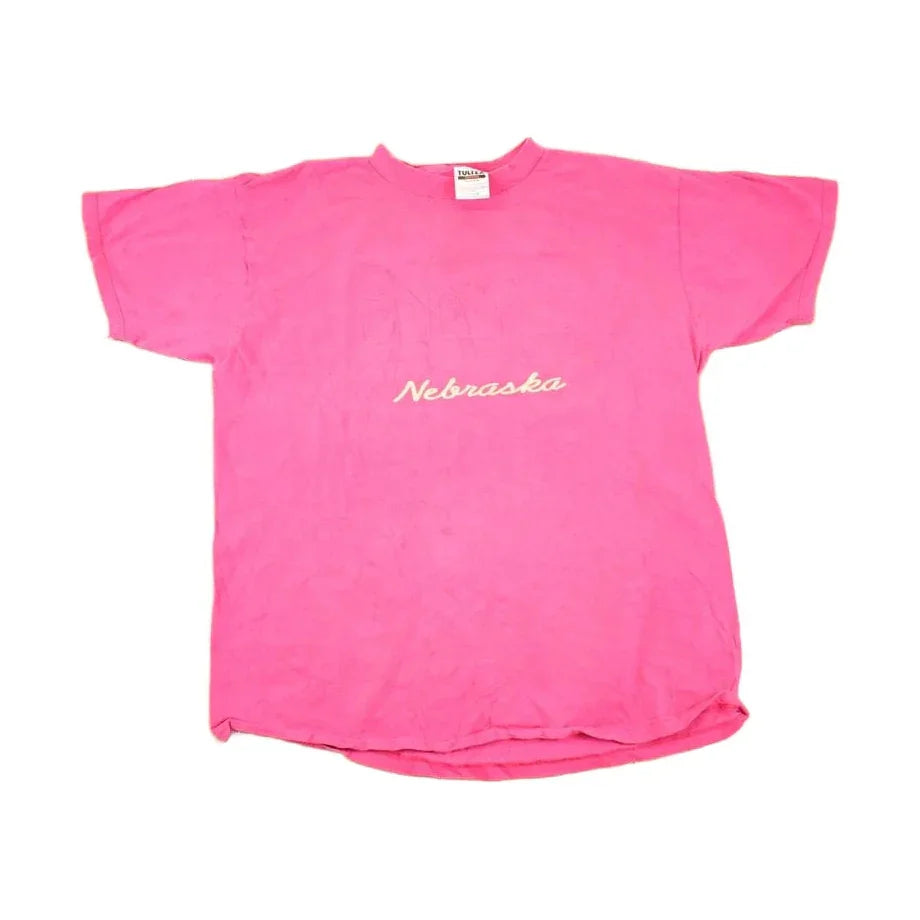 Vintage 1990s Nebraska Souvenir Travel T-Shirt Women's XL from propervintagecanada