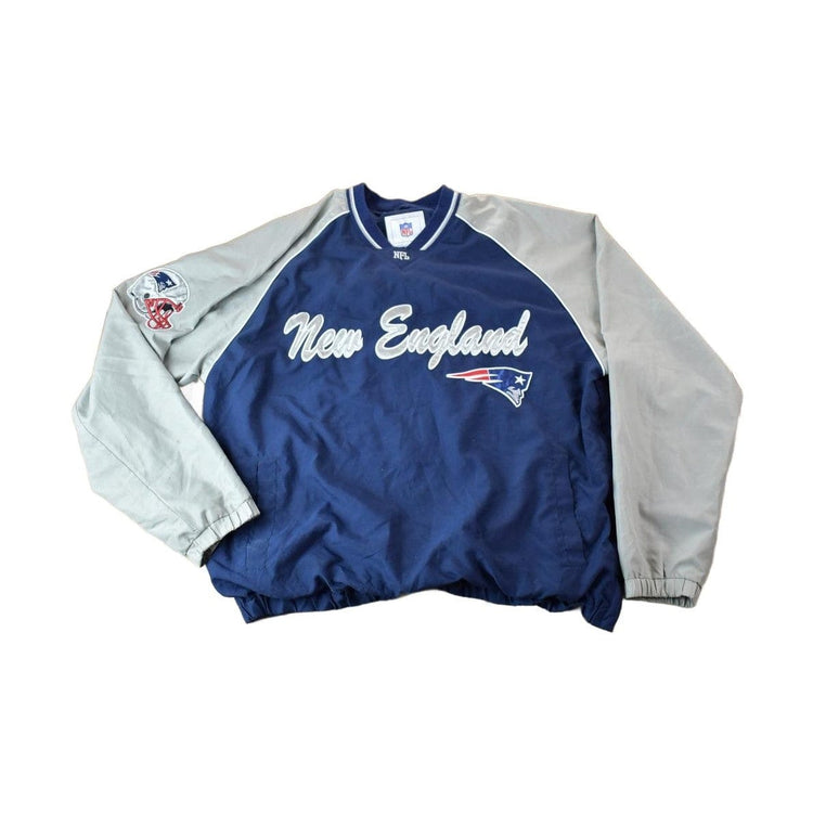 Vintage 1990s New England Patriots NFL Crewneck pullover Windbreaker Sweatshirt Men's Large from propervintagecanada