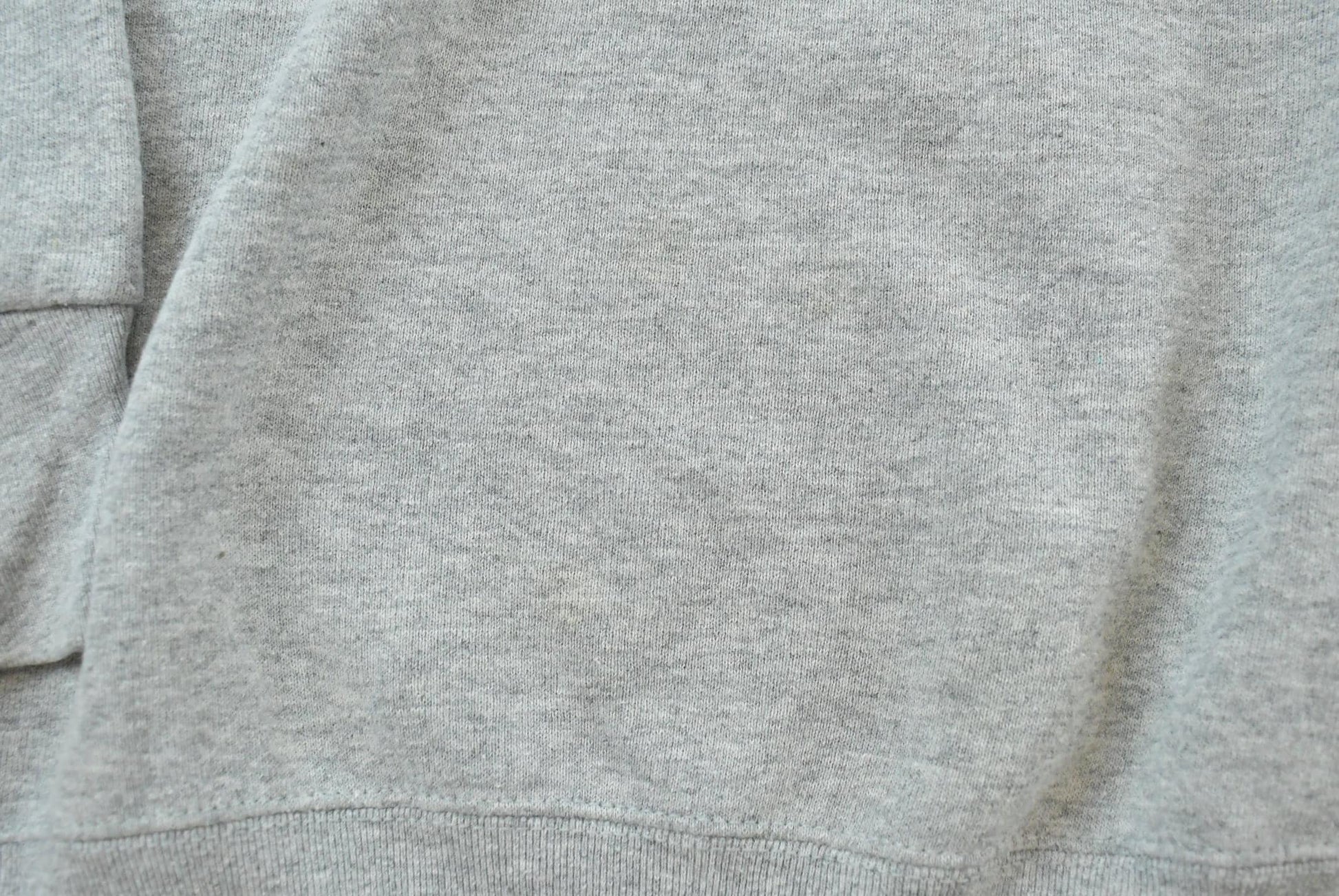 Vintage 1990s New York City Crewneck Sweatshirt Mens L from propervintagecanada