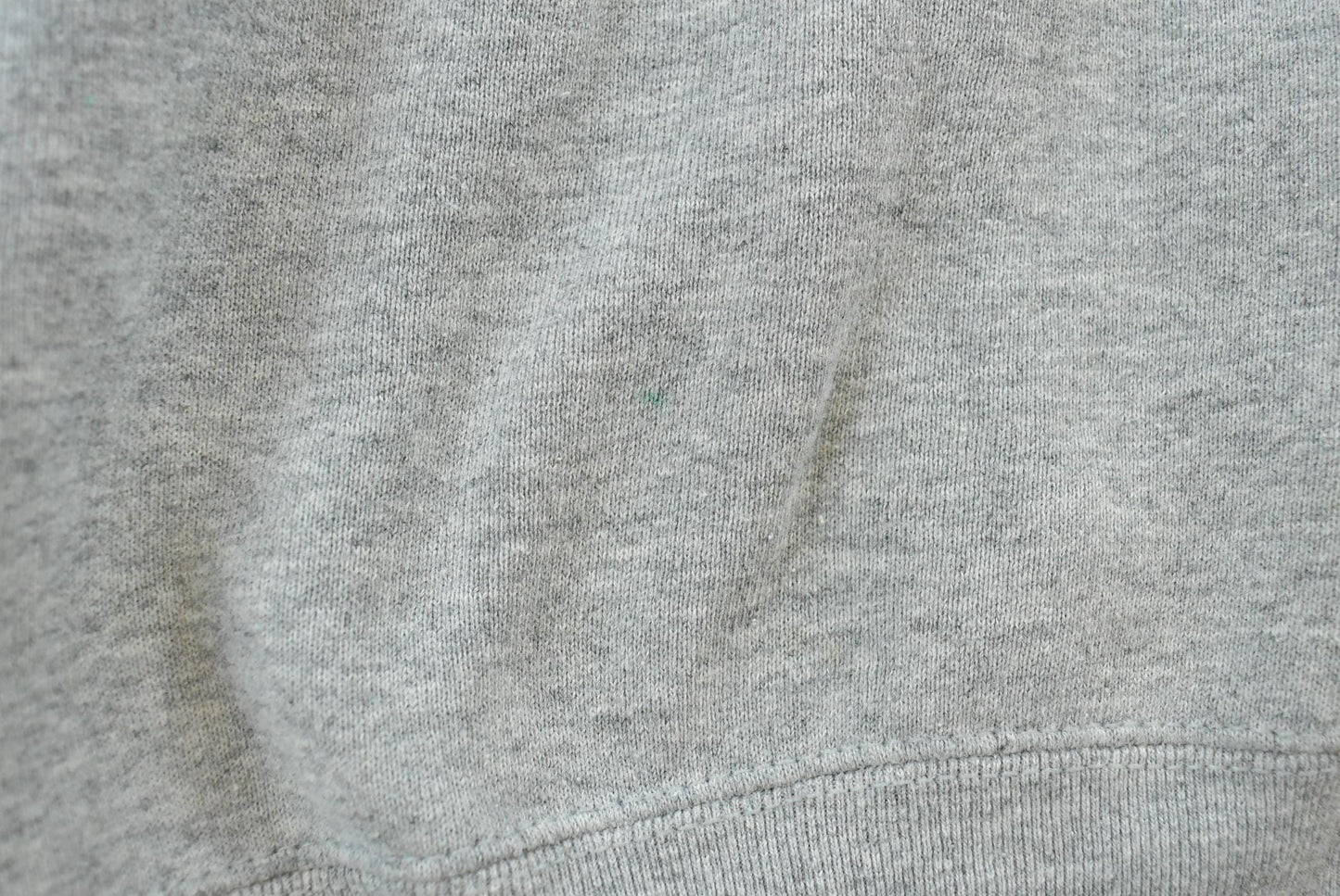 Vintage 1990s New York City Crewneck Sweatshirt Mens L from propervintagecanada
