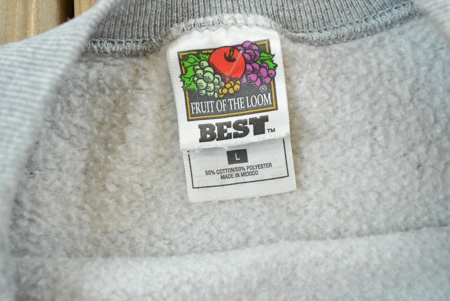 Vintage 1990s New York City Crewneck Sweatshirt Mens L from propervintagecanada