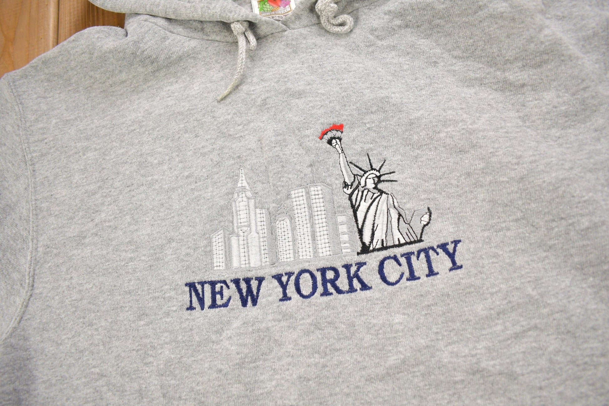 Vintage 1990s New York City Embroidered Hoodie from propervintagecanada