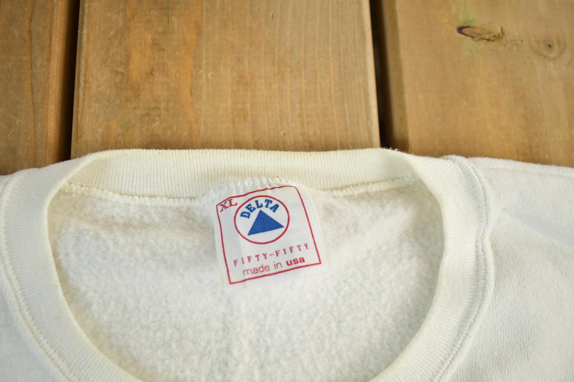 Vintage 1990s New York City Souvenir Crewneck Sweatshirt Men's Large from propervintagecanada