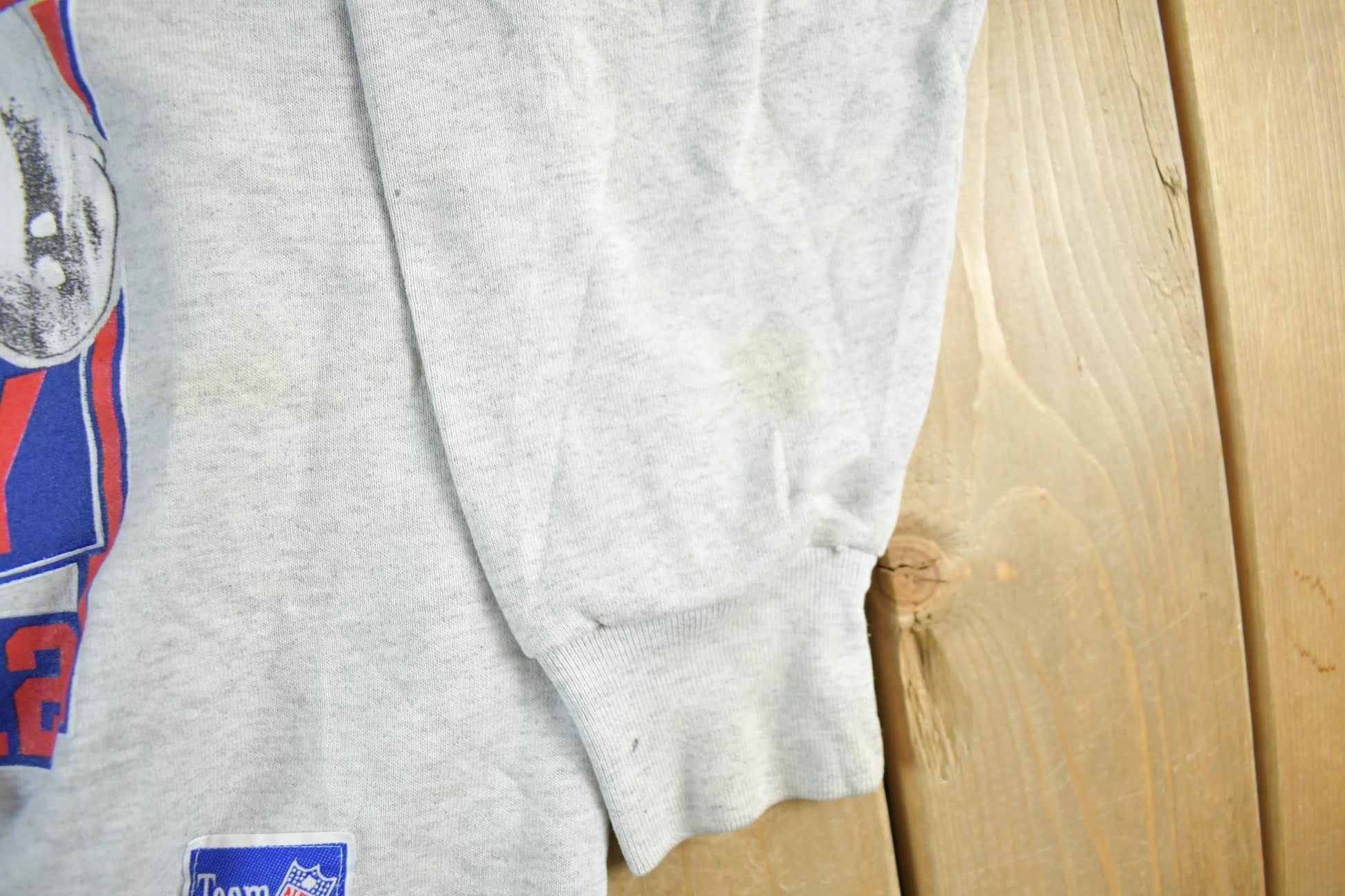 Vintage 1990s NFL Buffalo Bills Jim Kelly Crewneck Sweatshirt Men's Large from propervintagecanada