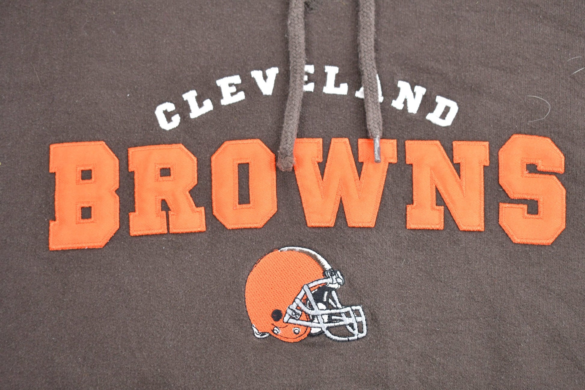 Vintage 1990s NFL Cleveland Browns Hoodie Men's XL from propervintagecanada