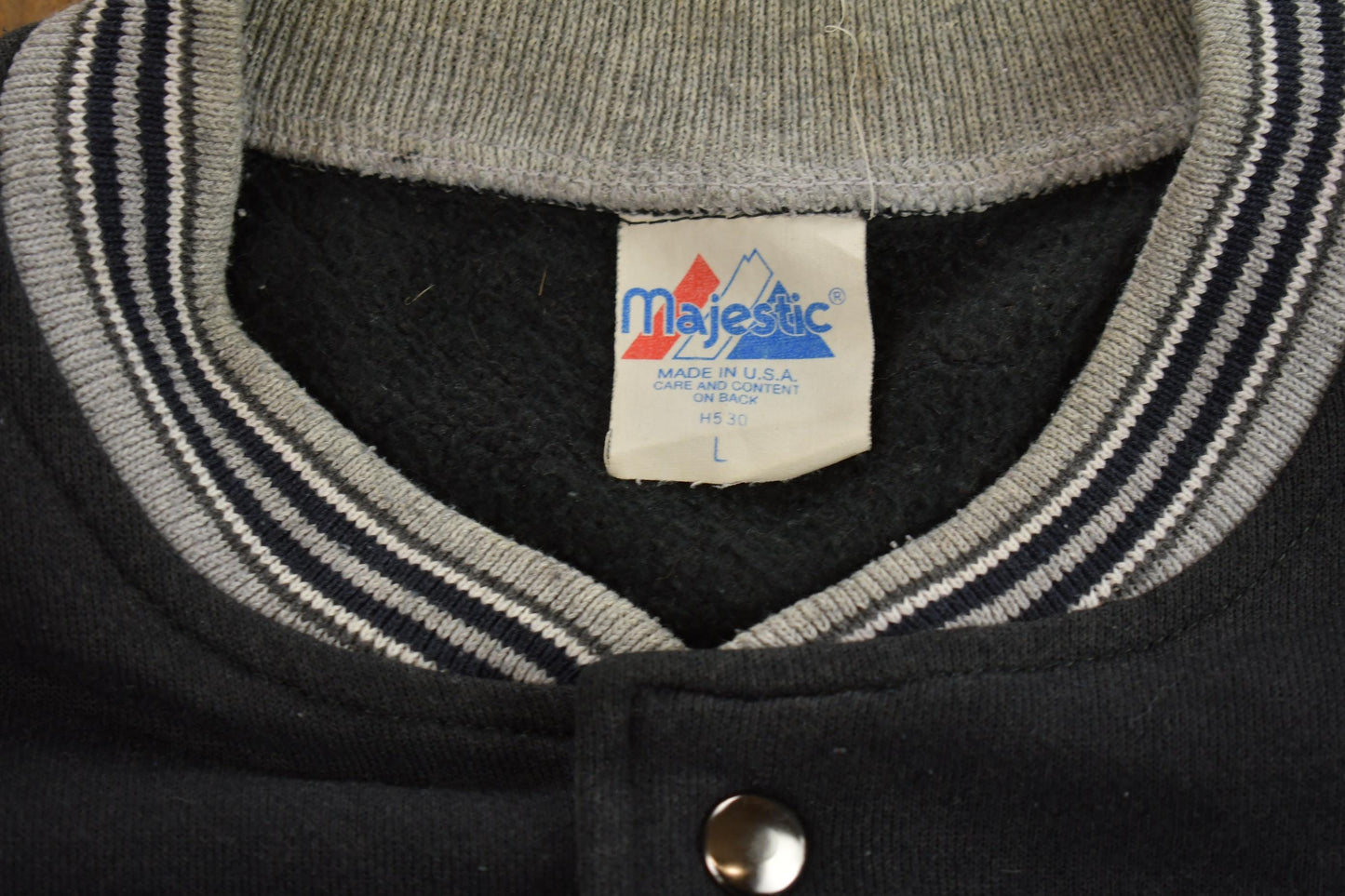 Vintage 1990s NFL JETS majestic Football Crewneck Sweatshirt Men's Large from propervintagecanada