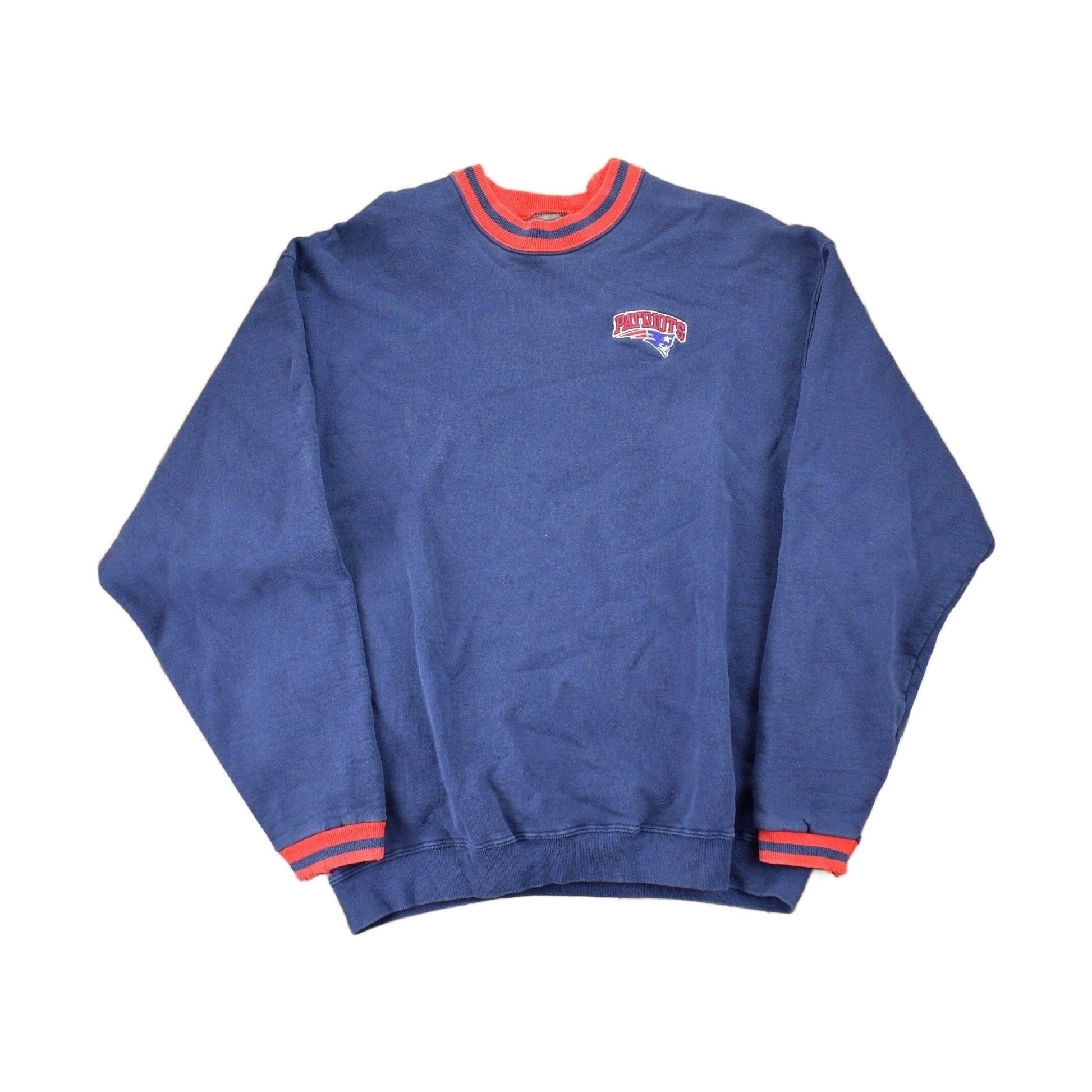 Vintage 1990s NFL New England Patriots Crewneck Sweatshirt Men's Large from propervintagecanada