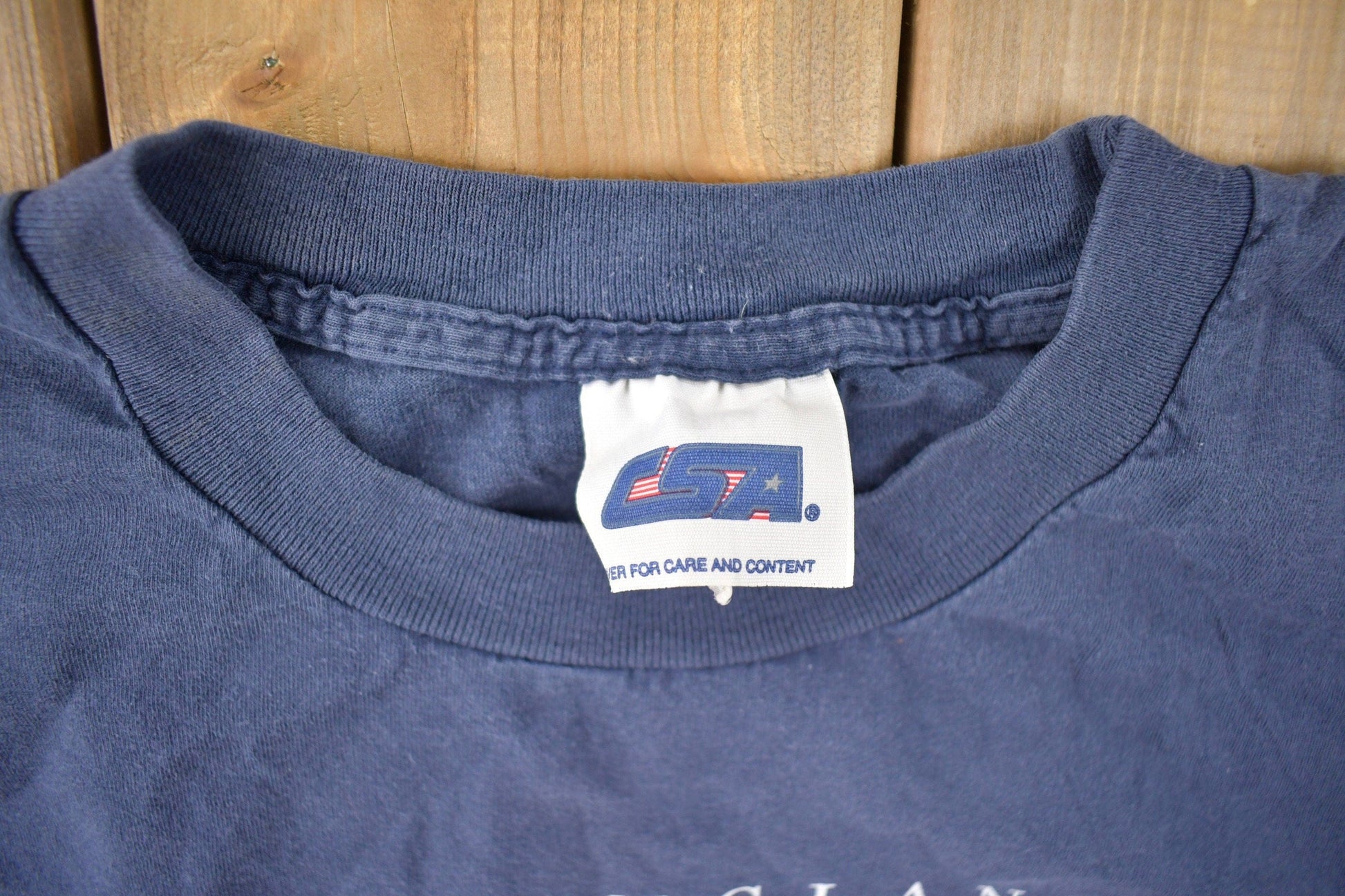 Vintage 1990s NFL New England Patriots Graphic T-Shirt Men's XL from propervintagecanada