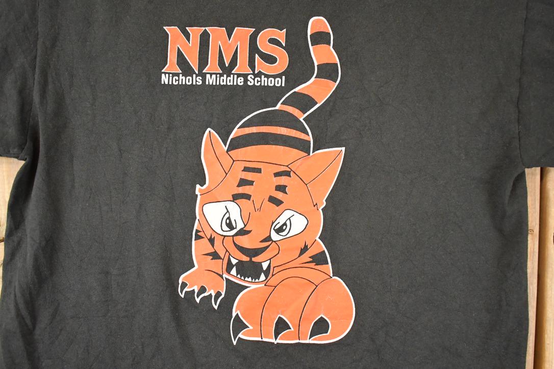 Vintage 1990s Nicolas Middle School Souvenir Travel T-Shirt Men's S from propervintagecanada