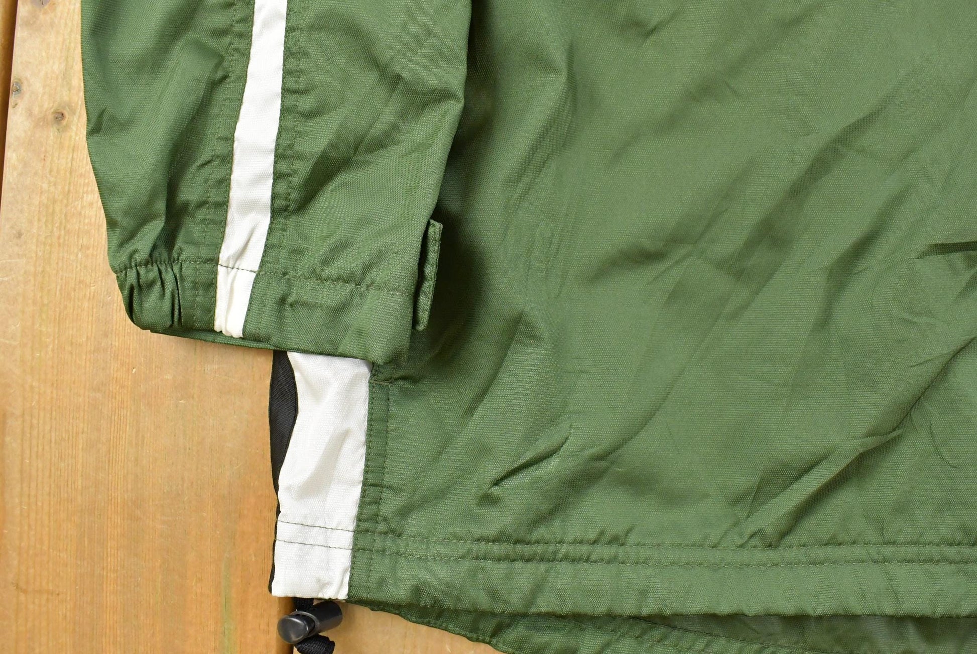 Vintage 1990s Nike Anorak Windbreaker Jacket Men's Large from propervintagecanada