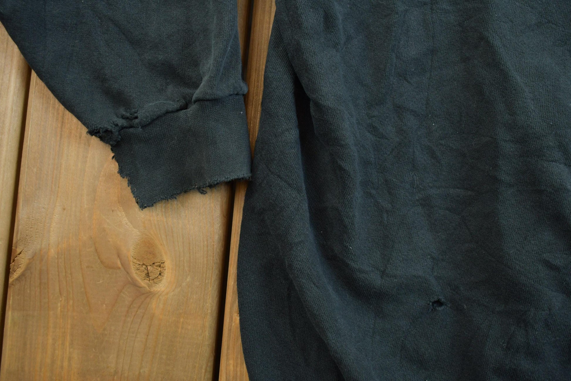 Vintage 1990s Nike Embroidered Swoosh Crewneck Sweatshirt Men's 3XL from propervintagecanada